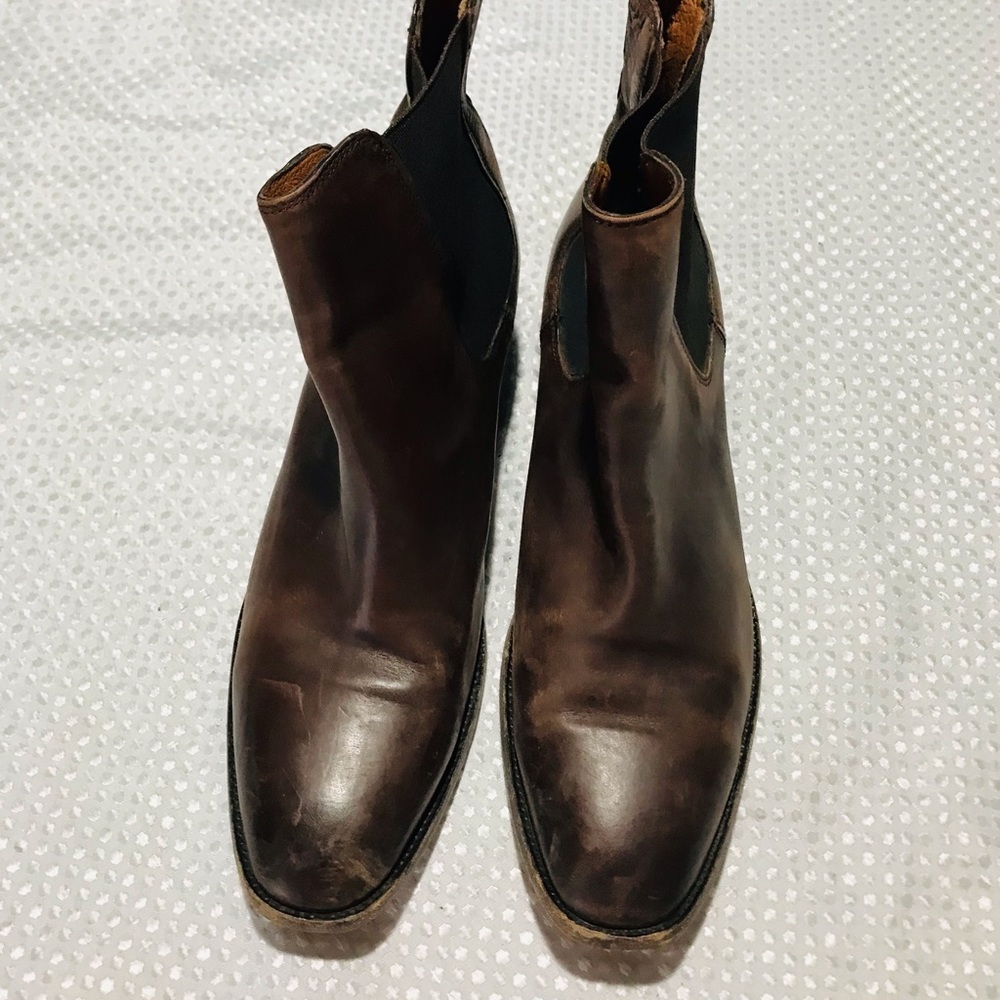 Frye Black Leather Chelsea Ankle Boots